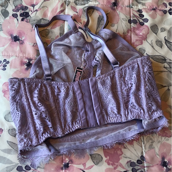 NWOT Victoria’s Secret Lilac Pearl & Lace Bra - Picture 2 of 4